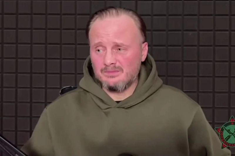 ​"Они не хотят, чтоб мы живыми вернулись с "СВО"" — друг Стрелкова обвинил Кремль в предательстве