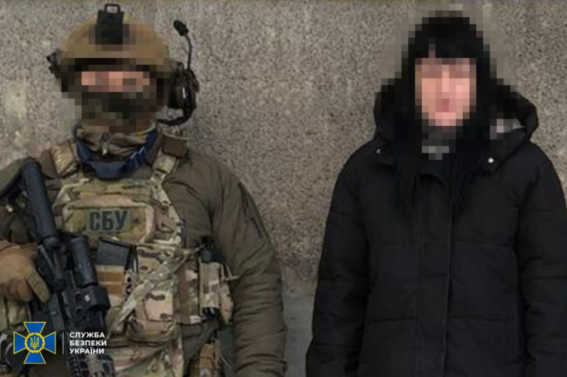 СБУ задержала экс-секретаря суда, шпионившую для ГРУ РФ: помогала оккупантам наступать на Покровск