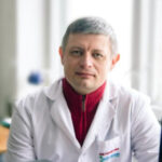 v-lucke-na-rabochem-meste-v-tck-najden-bez-priznakov-zhizni-glava-vvk-smi-6d6c056.jpg