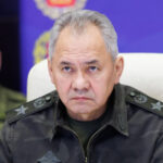 shojgu-zachishhajut-v-rf-rossmi-rasskazali-o-problemah-eks-ministra-oborony-rf-1de9741.jpg