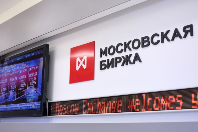 ​Московская биржа на краю пропасти: экономист прогнозирует обвал рынка без дивидендов и будущего