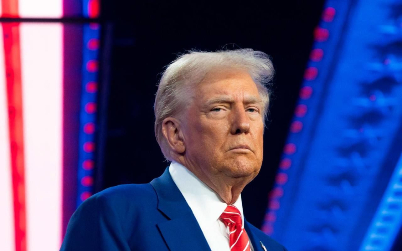 Недоволен и Россией, и Украиной: Трамп сделал новое заявление о войне