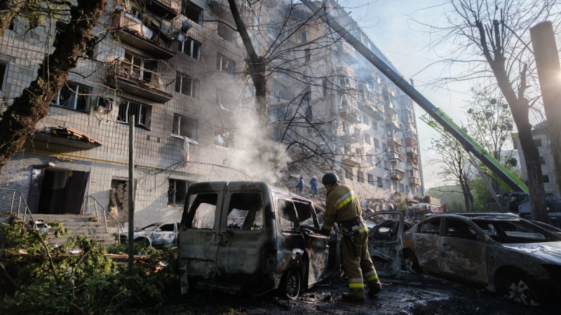 "Террористы должны чувствовать боль", – Зеленский обратился к мировому сообществу после мощнейшей атаки РФ на Киев