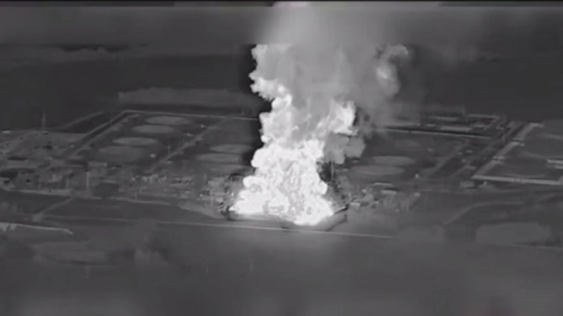 ​Добили до конца, последние три насосные горят: беспилотные системы ВСУ повторно атаковали НПС "Унеча"