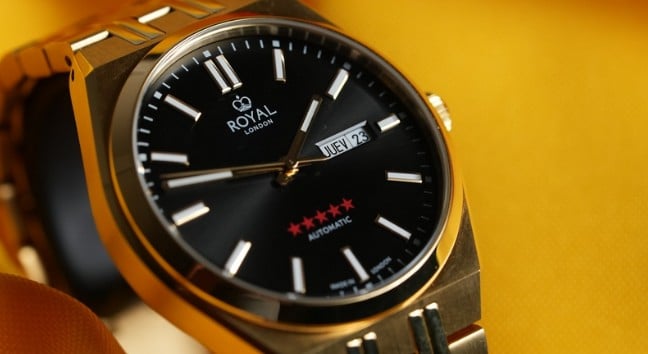 Новий фаворит серед доступної механіки: Royal London 41528
