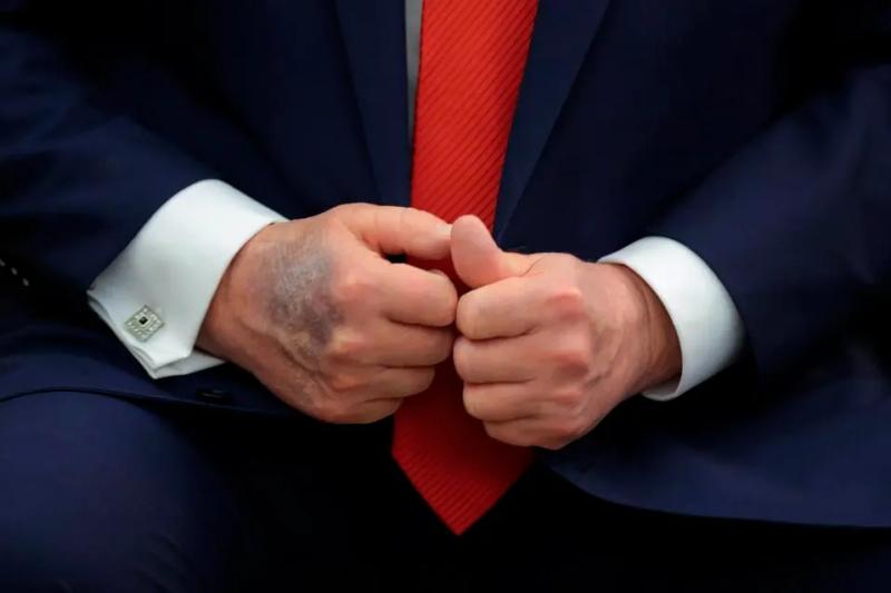 "Трамп мертв", - в американских соцсетях "хоронят" президента США, фраза массово вышла в топ "Твиттера"