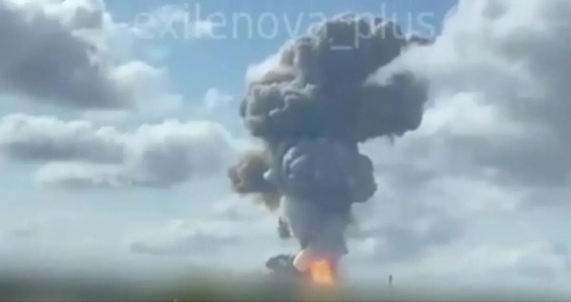 В РФ взорвался пороховой цех завода "Эластик": видео мощного взрыва