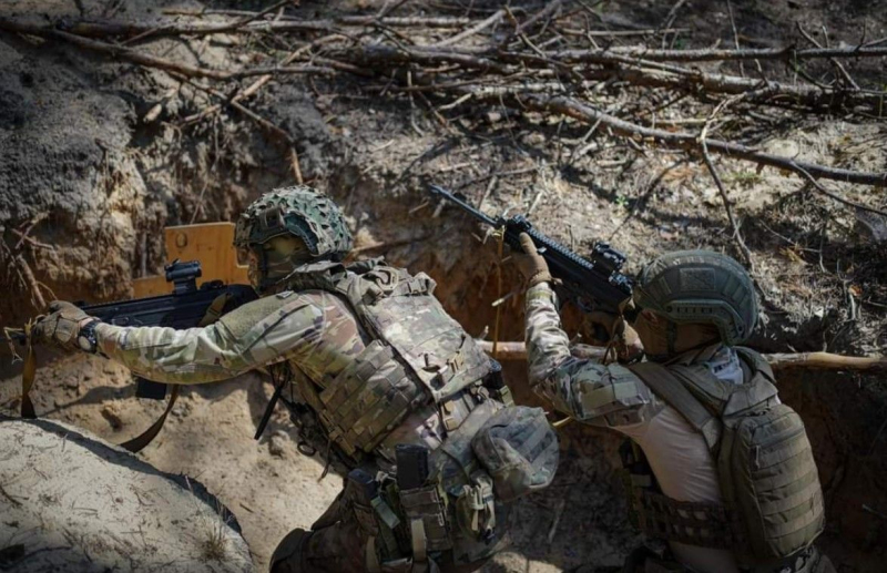 До 2 млн грн: в Украине готовится механизм дополнительных выплат для военных &ndash; кого они коснутся