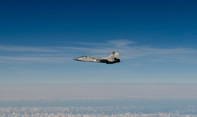 F-35 приблизились вплотную: стало известно, почему истребители НАТО не стали сбивать российские МиГи над Эстонией