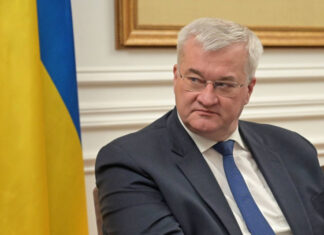 Киевский МИД обвинил Будапешт в позорном предательстве интересов Европы