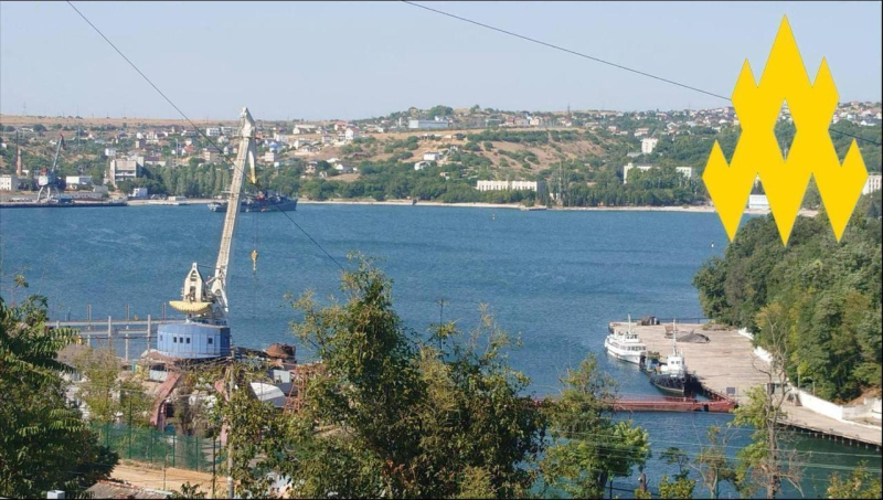 Оккупанты в Крыму срочно прячут корабли после успешных ударов ВСУ, партизаны фиксируют объекты &ndash; "Атеш"