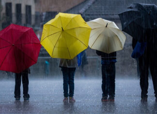 Атмосферный фронт накроет Украину: синоптики предупреждают о резких изменениях погоды