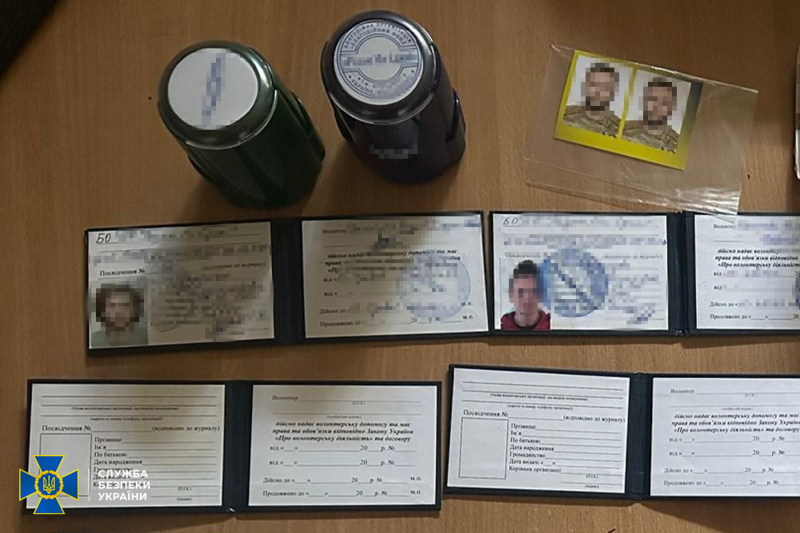 В Днепре рецидивист придумал способ, как присваивать пожертвования для ВСУ