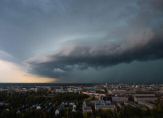 Резкое похолодание и дожди: синоптики предупредили украинцев о перемене погоды
