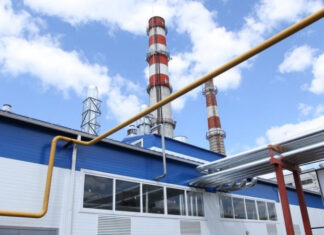 Молниеносный удар беспилотников: Инфраструктура под огнем среди ночи