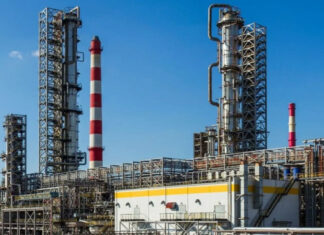 Критическая атака на энергетику: Reuters раскрыл масштаб блокировки нефтепереработки дронами