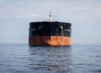 В Евросоюзе раскрыли хитрый механизм блокировки нефтяных перевозчиков Российской Федерации