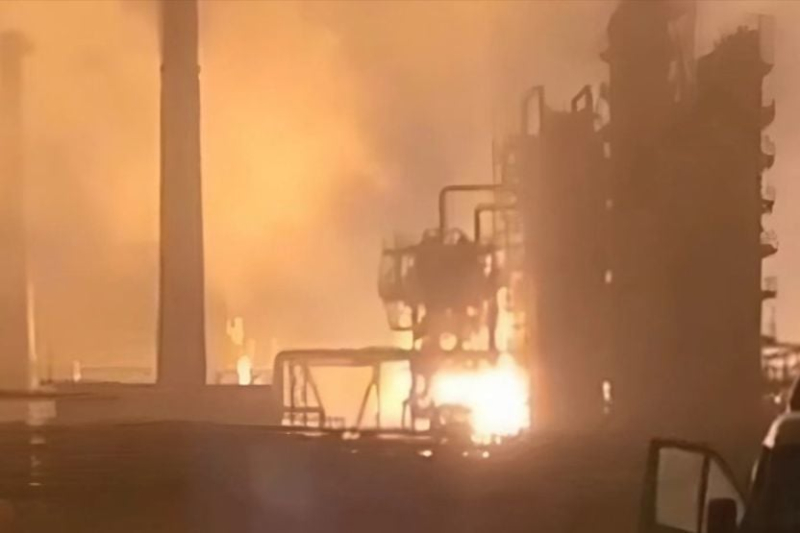 Минус 80 тыс. баррелей в день: удар по Рязанскому НПЗ обернулся серьезными потерями для РФ