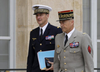 Генштаб Франции бьет тревогу: Москва готовит молниеносный удар по Европе