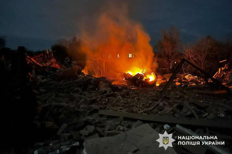 Нацполиция показала последствия обстрелов Донетчины: есть погибшие и раненые, много пожаров и разрушений