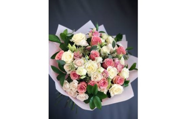 Лучшие букеты роз с доставкой