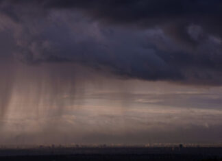 Синоптики раскрыли детали надвигающейся непогоды: какой будет атмосфера в четверг