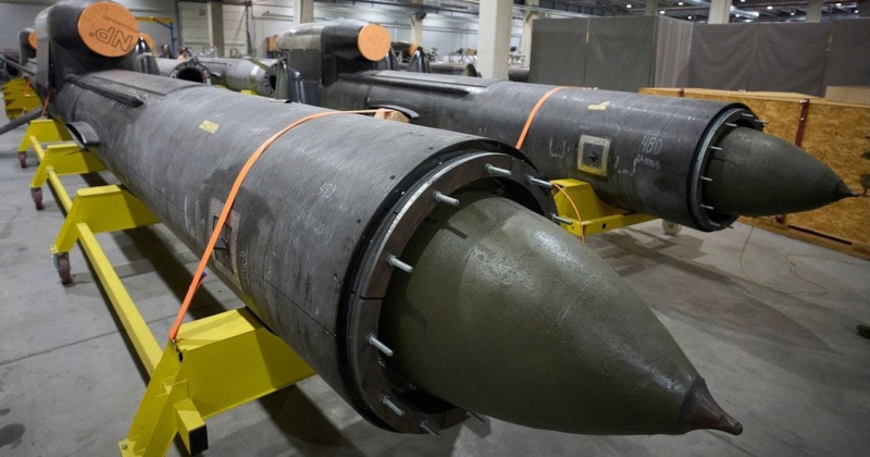 "Полностью остановить нефтянку", – Свитан ответил, куда полетят "Фламинго"