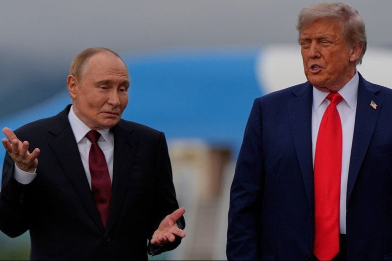 Путин передал Трампу неприемлемый документ по Украине, встреча в Будапеште сорвана - Reuters