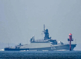 Массированный удар ВСУ: подробности атаки на российский ракетный корабль в стратегически важном районе