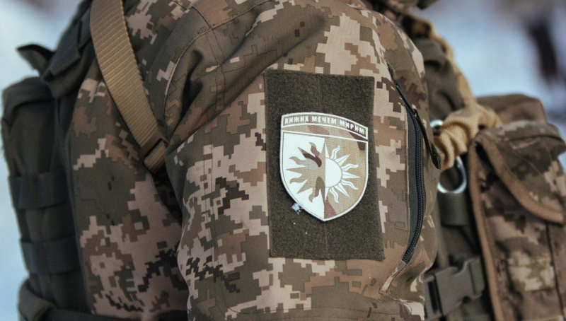 ​Стрельба в ТЦК: задержанный открыл огонь по военным в Кременчуге