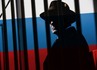 Разоблачена масштабная разведсеть РФ: Европа изгнала сотни российских шпионов