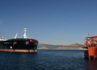 Нефтяной коллапс: Bloomberg раскрыл причины рекордного падения морского экспорта из России