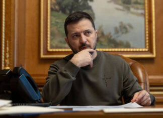 Зеленский анонсировал прорыв в оборонной промышленности: Украина готовит массовый выпуск новых ракет и дронов