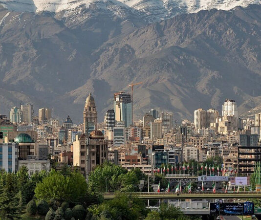 Тегеран на грани: президент Ирана предупредил о возможной эвакуации города из-за беспрецедентной засухи