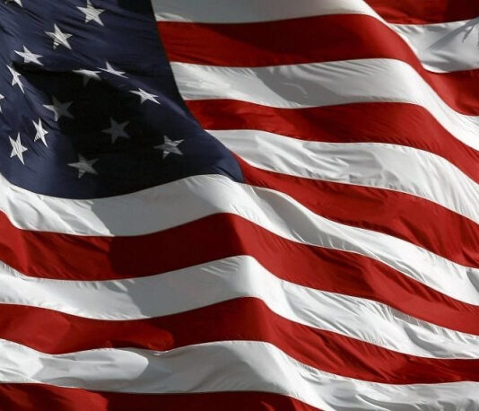 Сенат США разблокировал военную помощь Украине: ключевое голосование изменило ситуацию