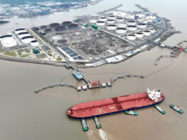 Китай разворачивает невидимый флот: хитрая стратегия обхода санкций США