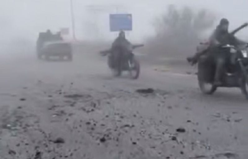 Оккупанты в тумане просочились в Покровск, нарвавшись на дроны "Шершней Довбуша": видео разгрома