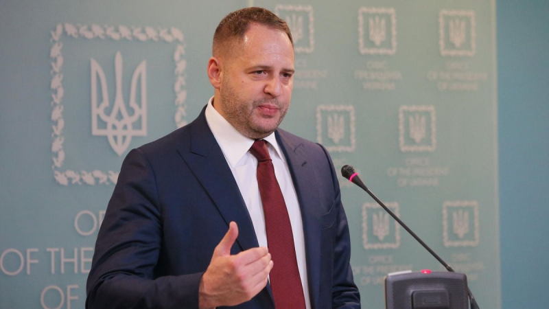 Обыски в квартире Андрея Ермака