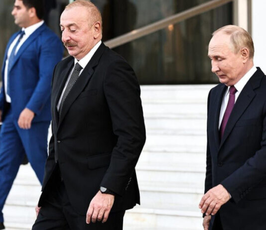 Нефтяная блокада: Как санкции США лишают «Лукойл» глобального бизнеса