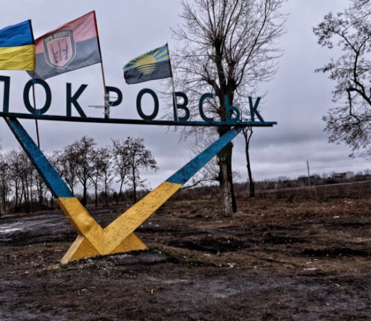 Путин стягивает 150 тысяч военных к Покровску для тотального захвата Донецкой области