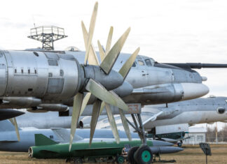 Стратегические бомбардировщики РФ движутся к границам: Украине угрожает массированная атака