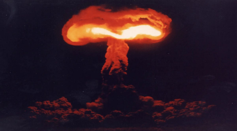 Рютте пообещал Путину симметричный ответ НАТО на удар ядерным оружием по Западу