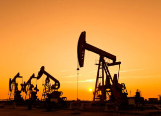 Нефть Urals рухнула: как санкции США обвалили российский экспорт