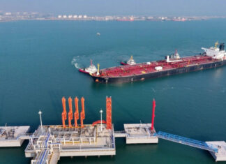 Нефтяной обвал: Китай и Индия сокращают закупки российской нефти под давлением санкций