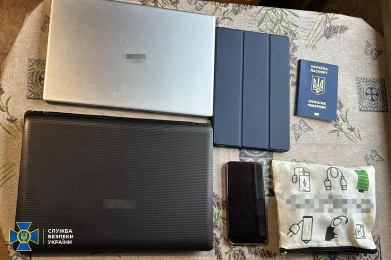 СБУ задержала четверых пропагандистов РФ, включая двух одесских чиновниц, гражданку РФ и админа ТГ-канала