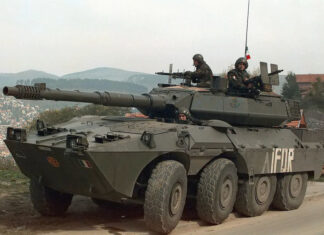 Итальянские истребители танков Centauro усилили боевой потенциал ВСУ