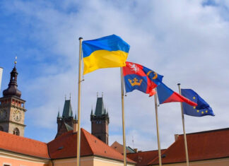 Чешский парадокс: как украинские беженцы пополняют бюджет вопреки политическим дискуссиям