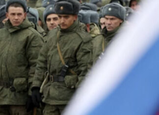 Оккупанты в Геническе используют шантаж и похищения для пополнения рядов армии РФ
