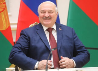 Лукашенко в капкане: как страх потерять власть управляет белорусским режимом