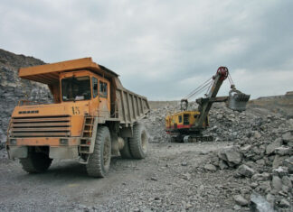 Экономика Донбасса в руинах: Российские эксперты признали полный провал ‘русского мира’